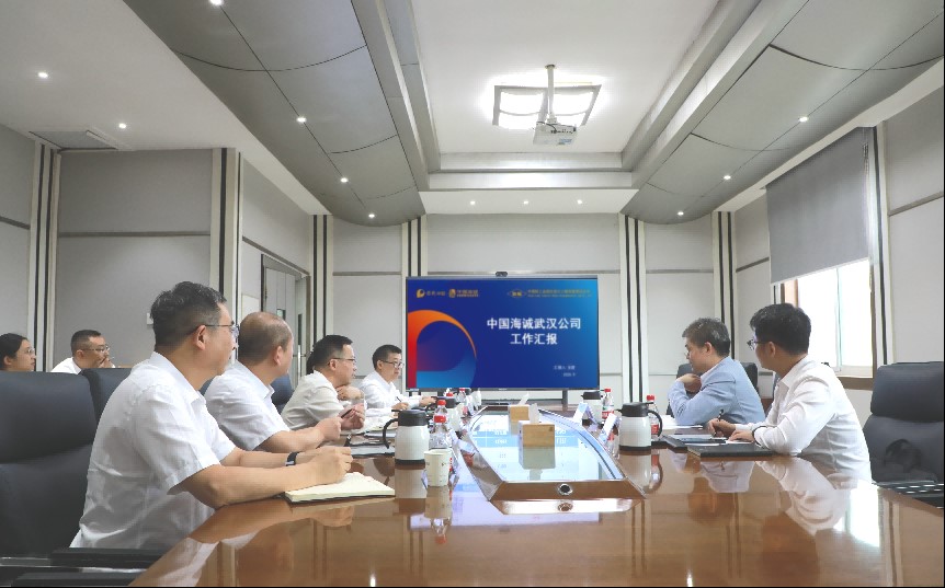 保利中轻党委副书记、总经理、中国海诚董事长 保利中轻党委副书记、总经理、中国海诚董事长