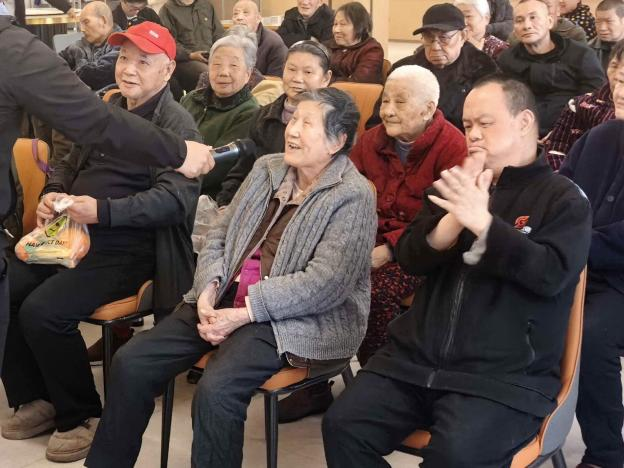 “夕阳红”歌曲鉴赏竞猜环节